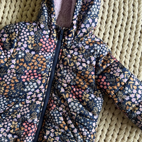 Carters 4T Floral Hooded Puffer Jacket - Picture 2 of 7